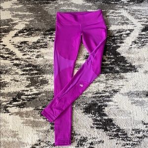 Alo Yoga Leggings